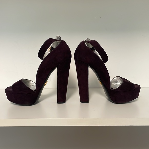 Prada Merlot Suede Pumps - Picture 2 of 4